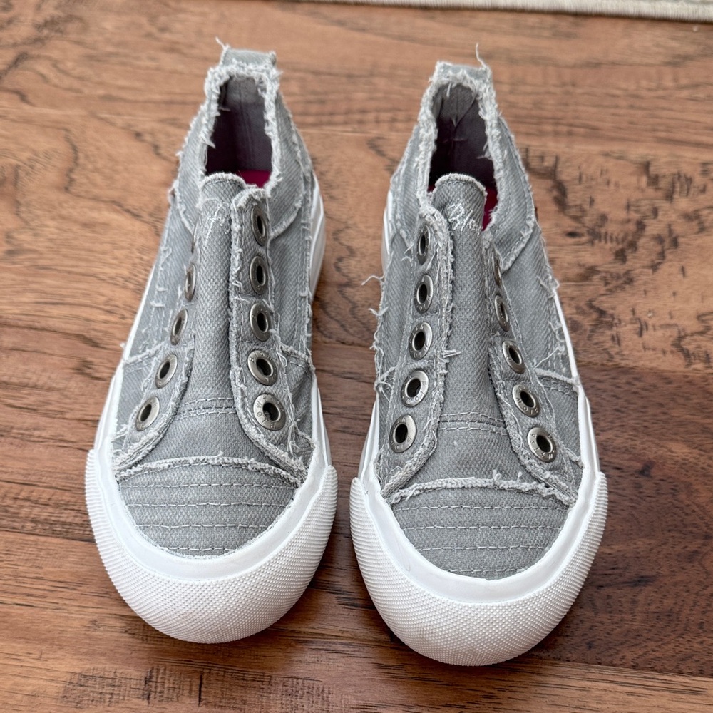 Gray Slip-On Blowfish Malibu Sneakers with Frayed Edges